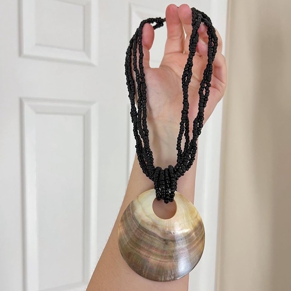 Necklace - Picture 1 of 3